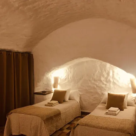 Holiday home Cueva Aventura *